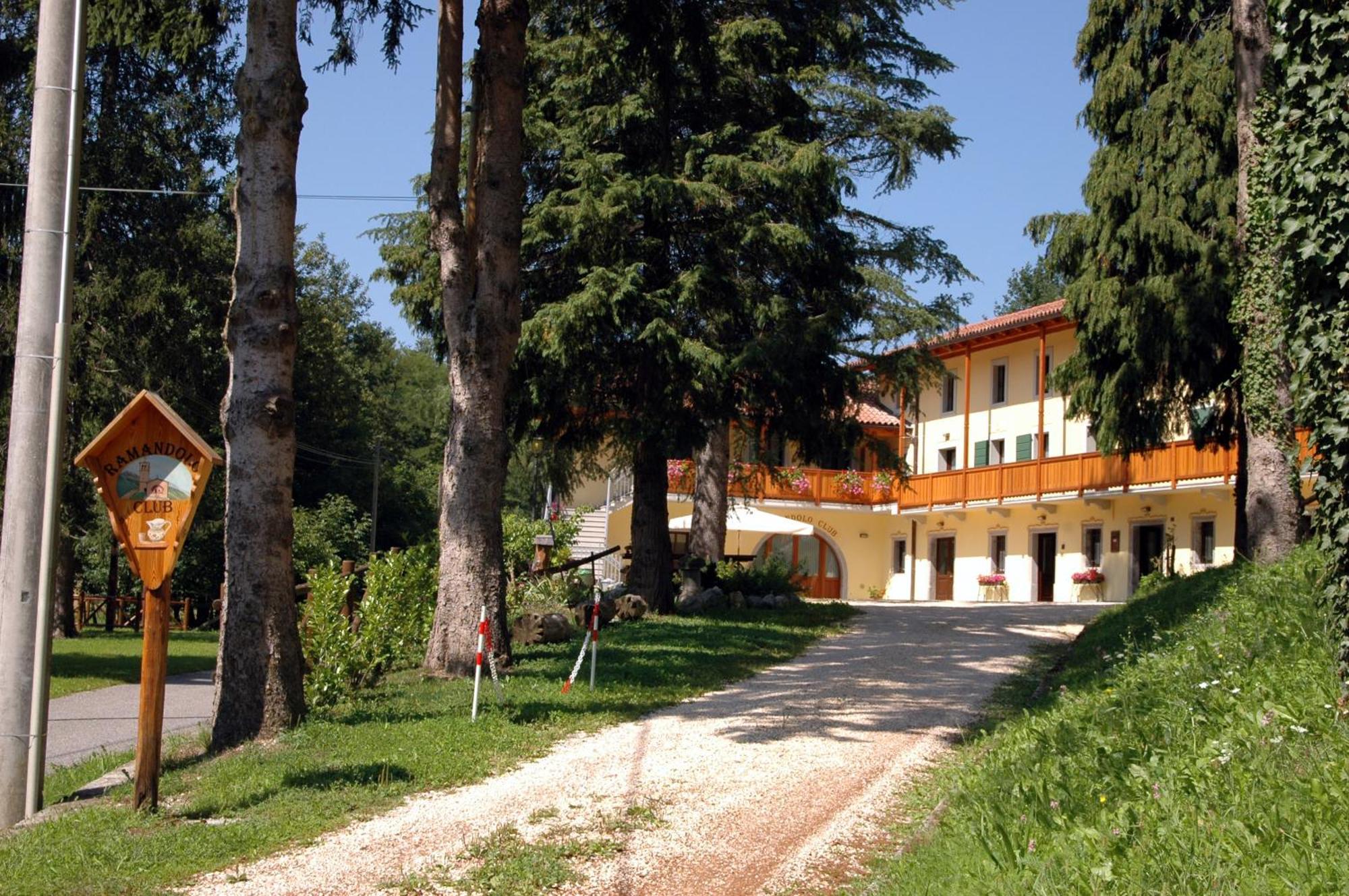 Country House Ramandolo Club 니미스 외부 사진